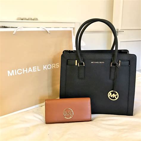 michael kors on clearance.